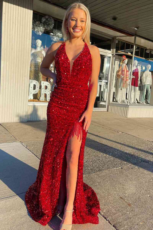 Why you Must Have Fitted Prom Dresses 2025 ?