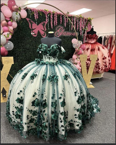 Unveiling the Alluring Off-The-Shoulder 3D Flowers Emerald Green Quinceanera Dress