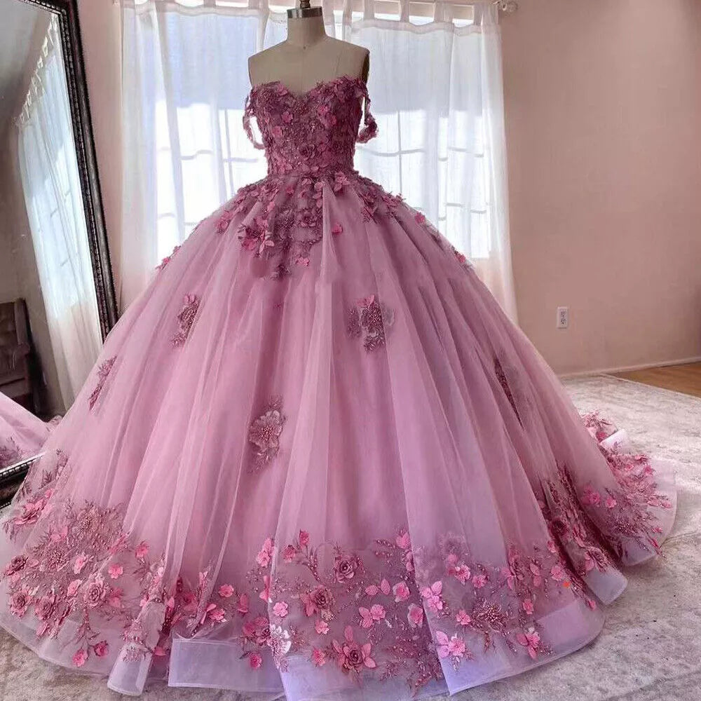 What Is the Difference Between Quinceañera and Sweet 16 Dress?