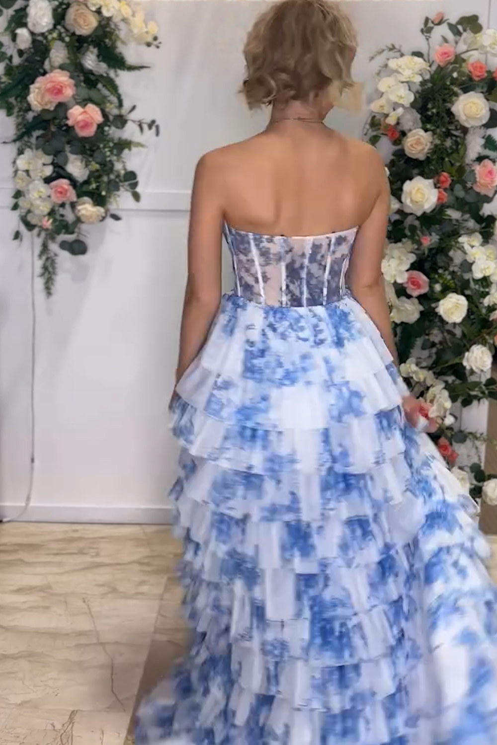 Vestidos de fiesta con flores azules de corte A 2025 con corsé escalonado y escote en forma de corazón