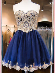 Vestido de fiesta azul corto de corte A con encaje y cuentas