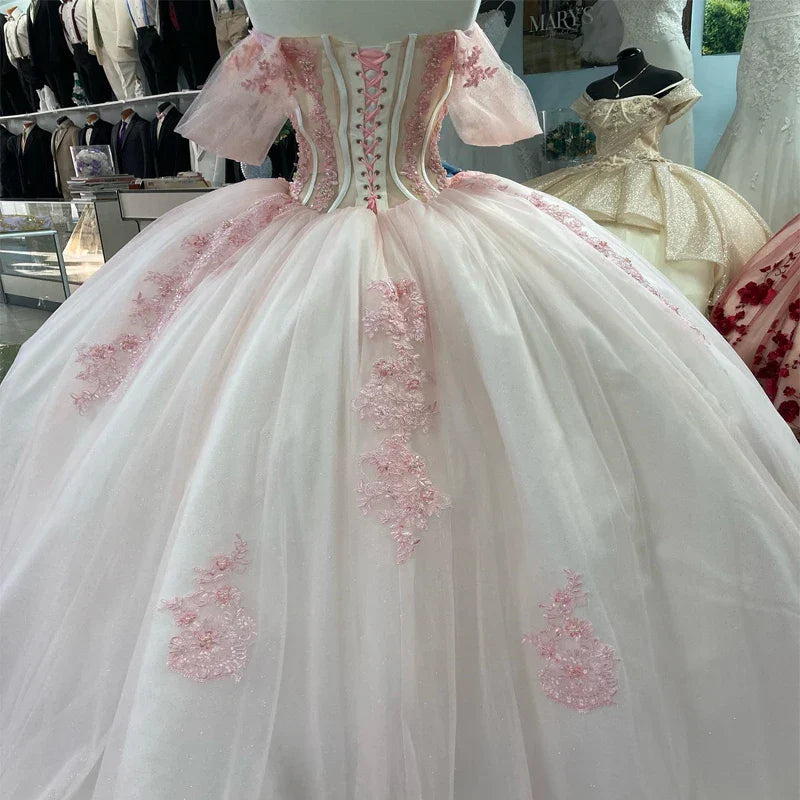 Ball-Gown Off-the-Shoulder Quinceanera Dress Light Pink Tulle Appliques