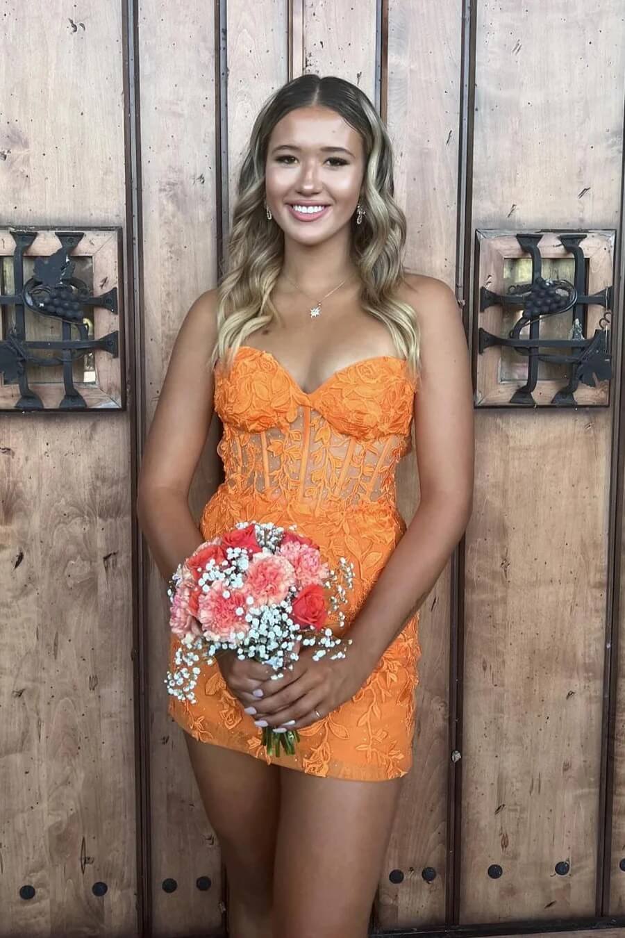 Cheap Lace Orange Mini Homecoming Dress Bodycon Appliques Strapless
