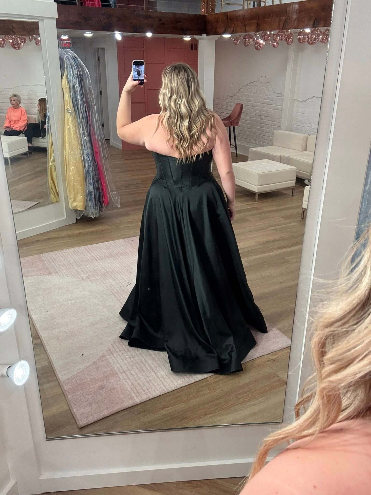 Plus Size Black Satin Prom Dresses Strapless Backless