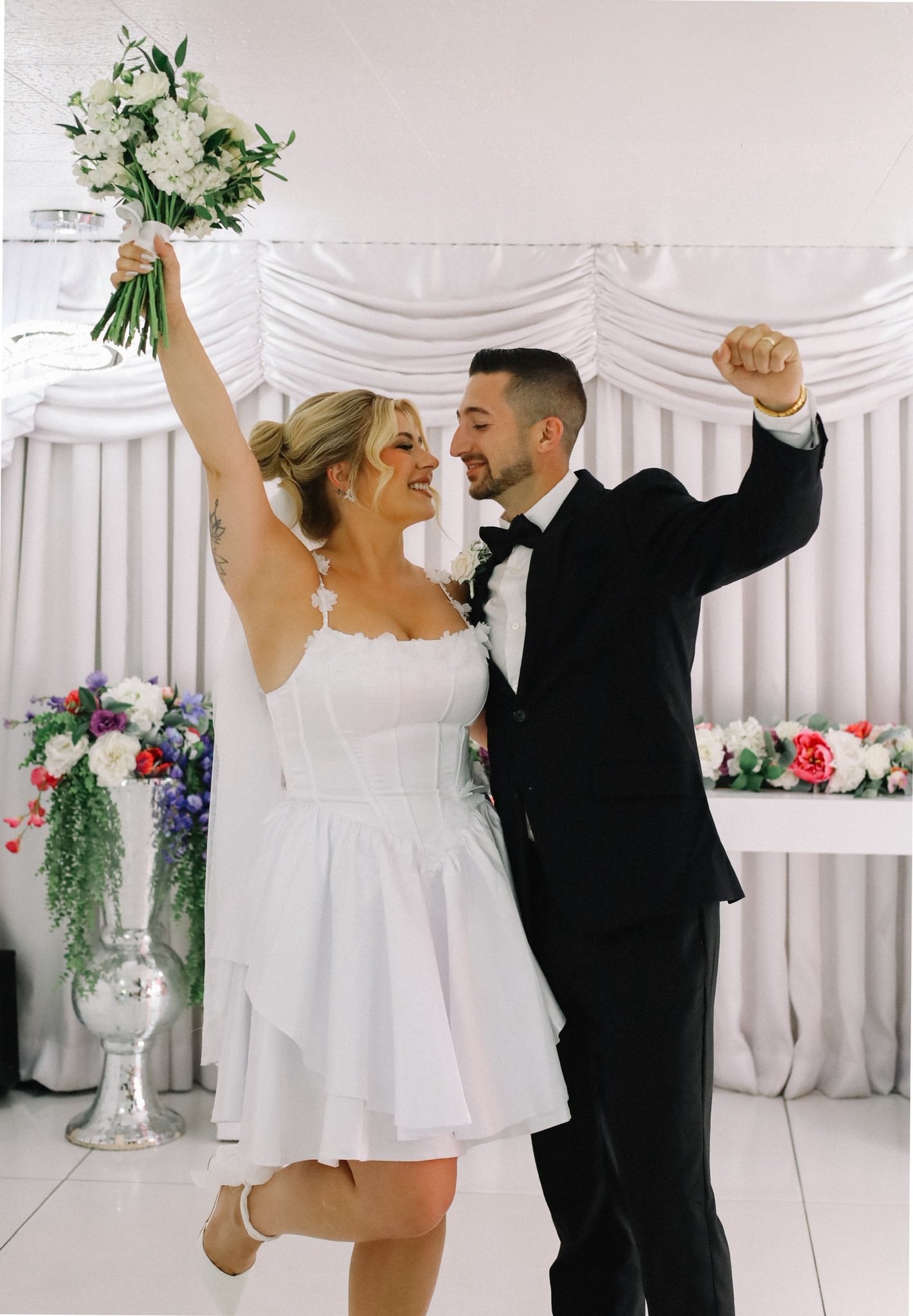 Sheath Short Minimalist Chiffon Wedding Dress Sleeveless For sale