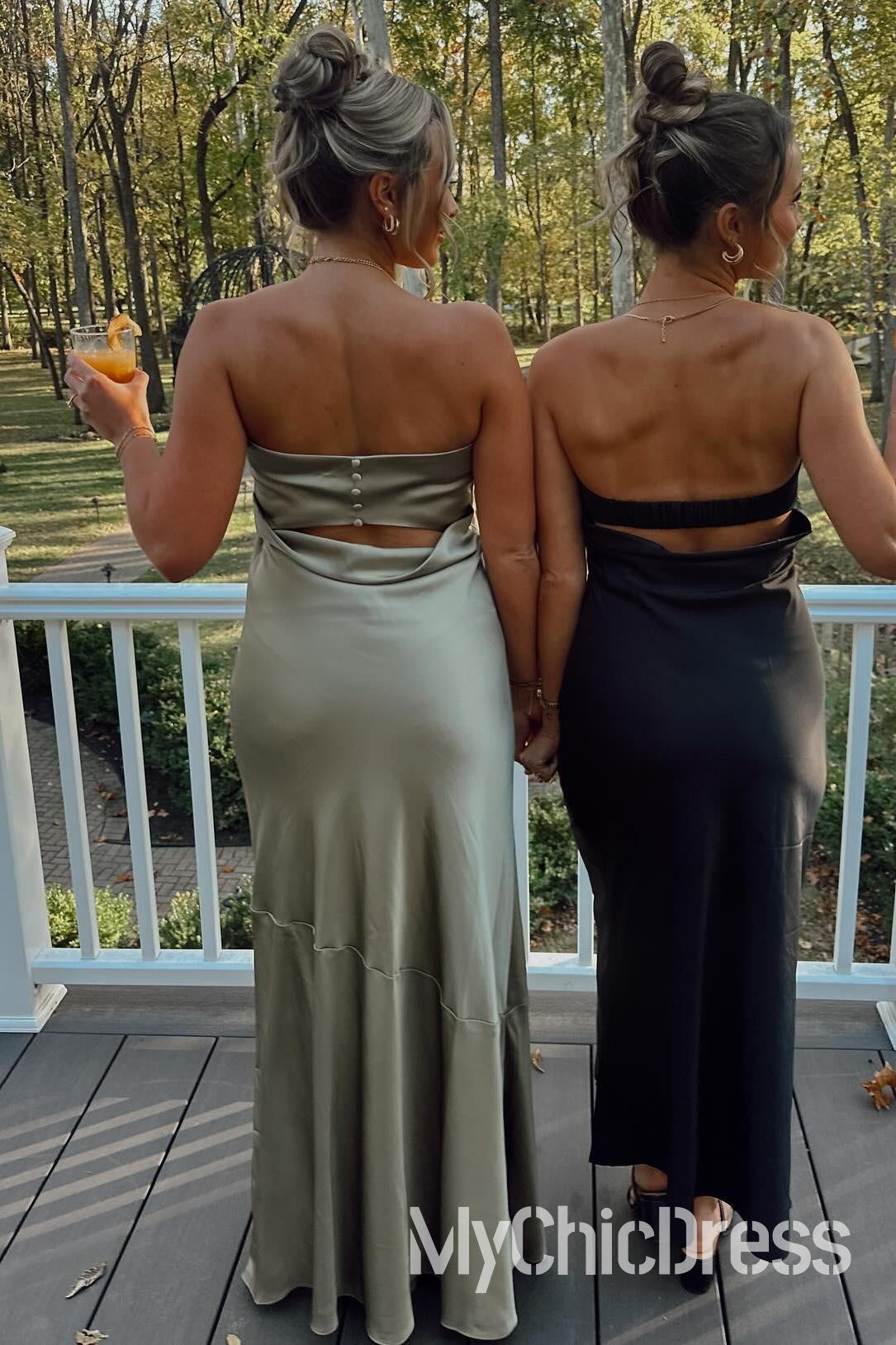 Vestido de dama de honor formal de satén verde oliva largo sin tirantes