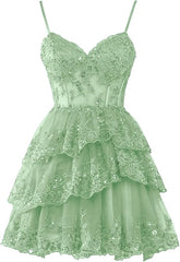 Vestido de fiesta corto rosa con tirantes y apliques, vestido de regreso a casa con gradas en capas