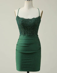 2024 vestidos cortos de fiesta de color verde esmeralda ajustados con cuentas