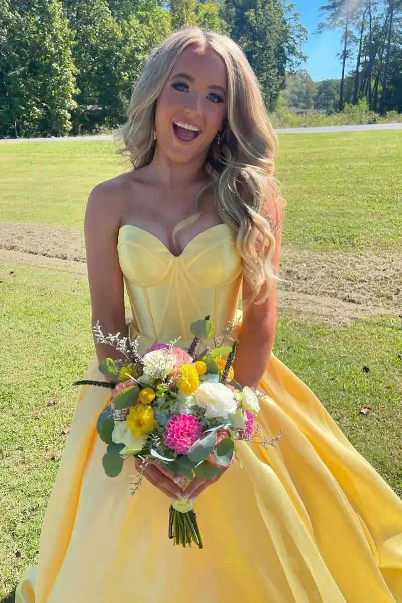 Ball Gown Strapless Satin Yellow Prom Dresses Corset Sweetheart