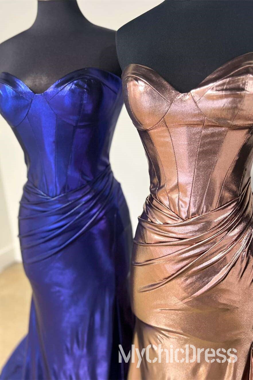 Vestido de fiesta semiformal de sirena con abertura y escote en V morado metalizado sin tirantes