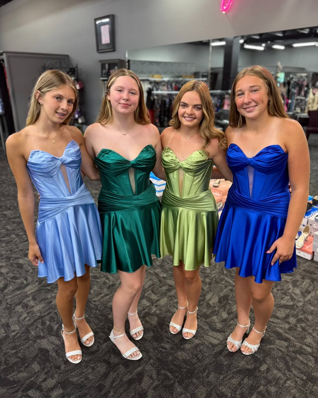 Strapless Bodycon Black Homecoming Dress Satin Sleeveless Keyhole