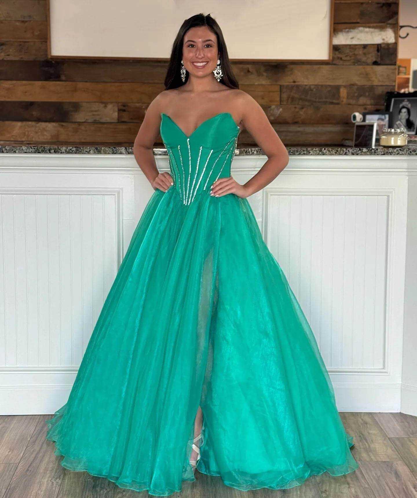 Ball Gown Corset Prom Dress Tulle Crystals green Evening Gown Sweetheart