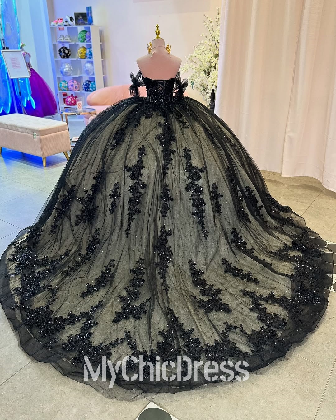 Girls Black Quinceanera Dresses for Sale Off the Shoulder Lace Applique Mychicdress