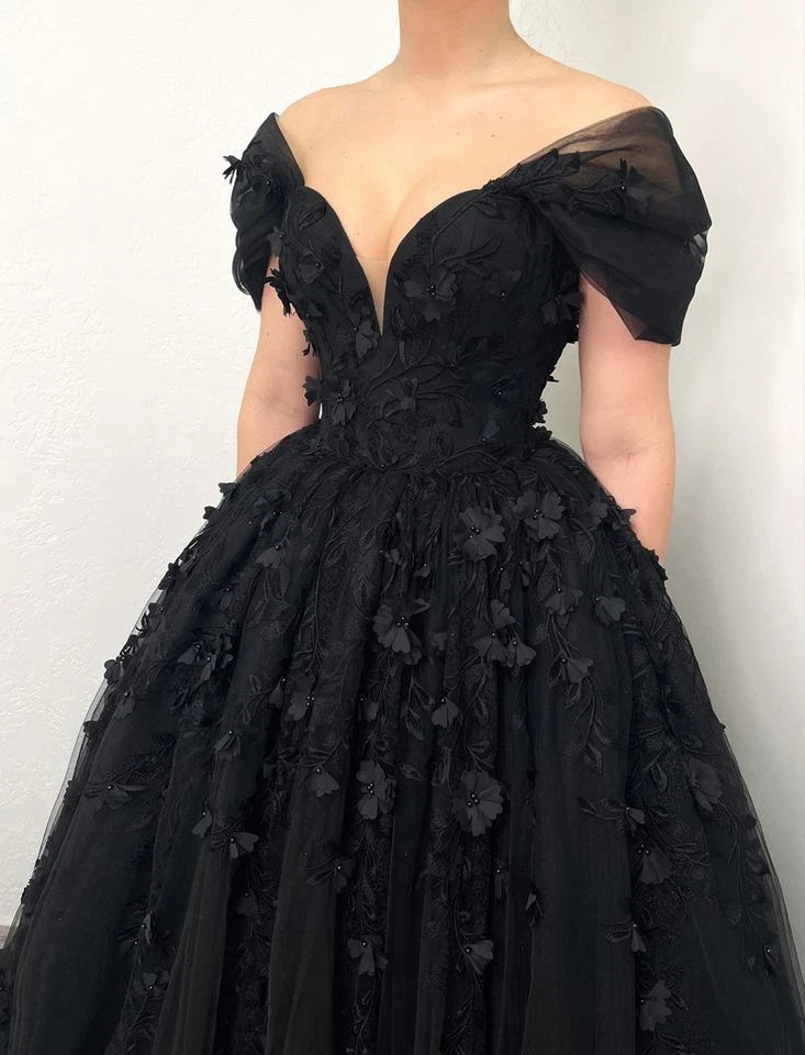 Gorgeous Black Wedding Dress Corset 3D Flower A-line Gothic Bridal Gowns Mychicdress