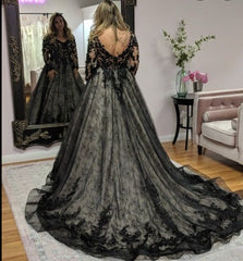 Gothic Wedding Dresses Black Lace V Neck Long Sleeves Bridal Gown