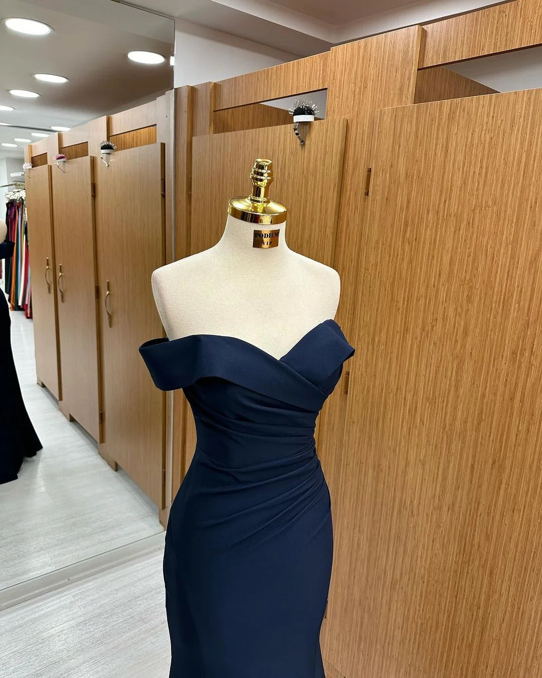 Long Off-the-shoulder Formal Dress Navy Blue Wedding Guest Dress