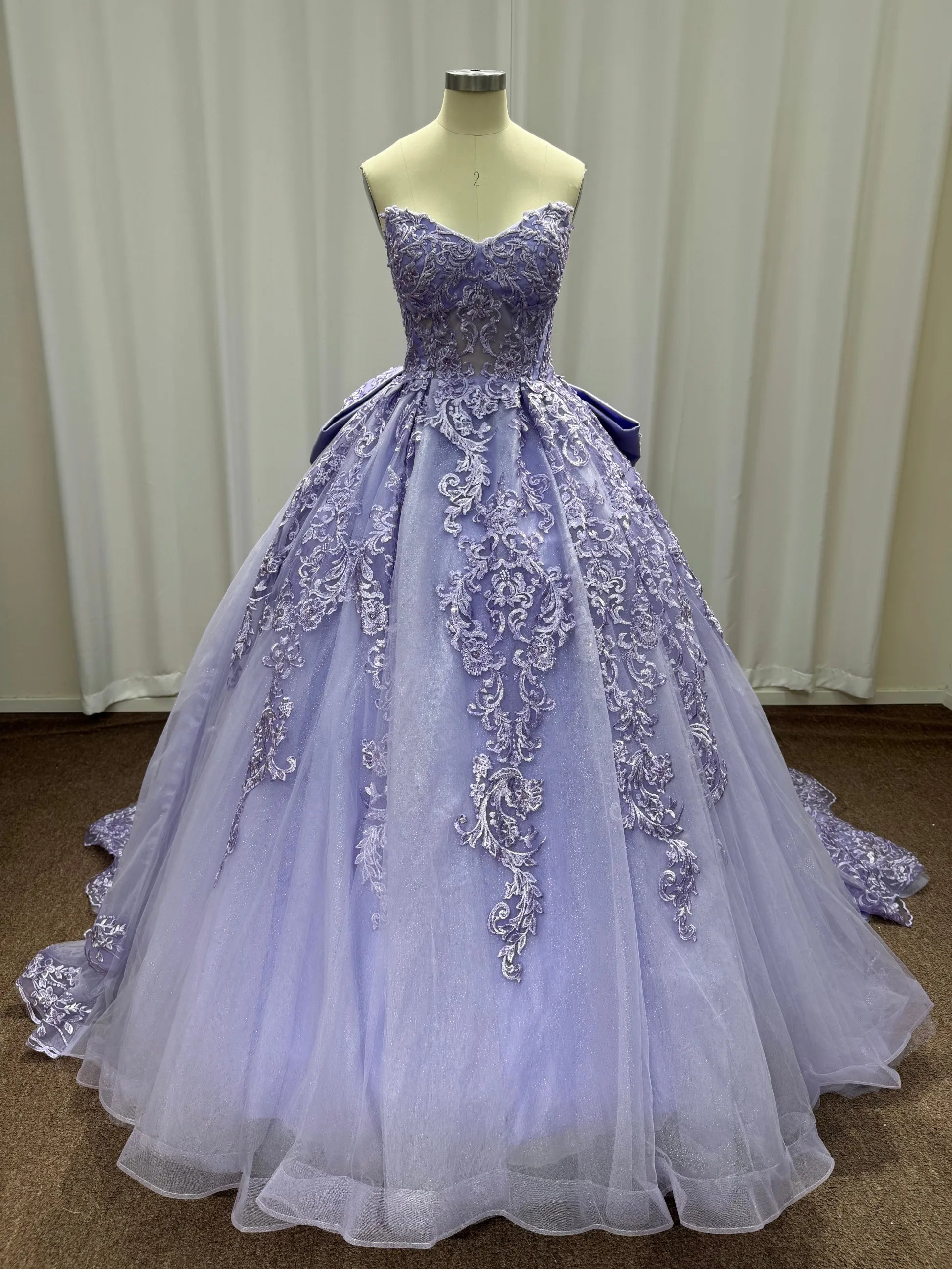 New Design Strapless Ball Gown Lavender Quinceanera Dresses with Bow