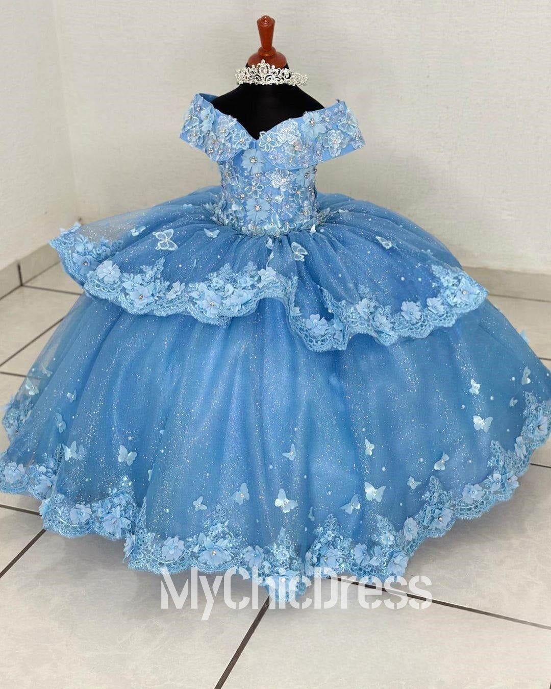 Mychicdress Fluffy Blue Mini Quince Dresses For Little Girl Lace Appliqué