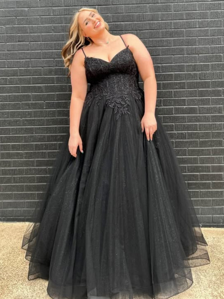 Plus Size Black Prom Dresses A Line V Neck Lace Evening Dress