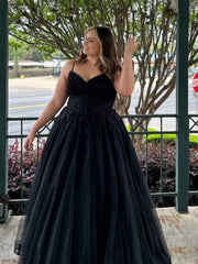 Plus Size Black Prom Dresses A Line V Neck Lace Evening Dress