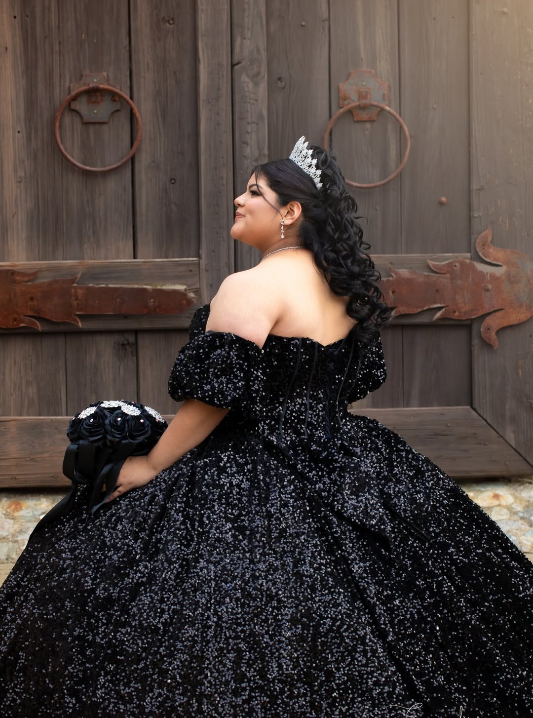 Plus Size Black Sequin Quinceanera Sweet 16 Dresses with Bubble Sleeves