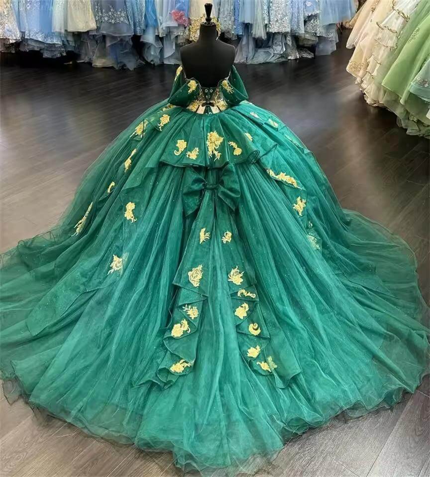 Puffy Emerald Green Gold Quinceanera Dress Corset Vestidos De 15 Años