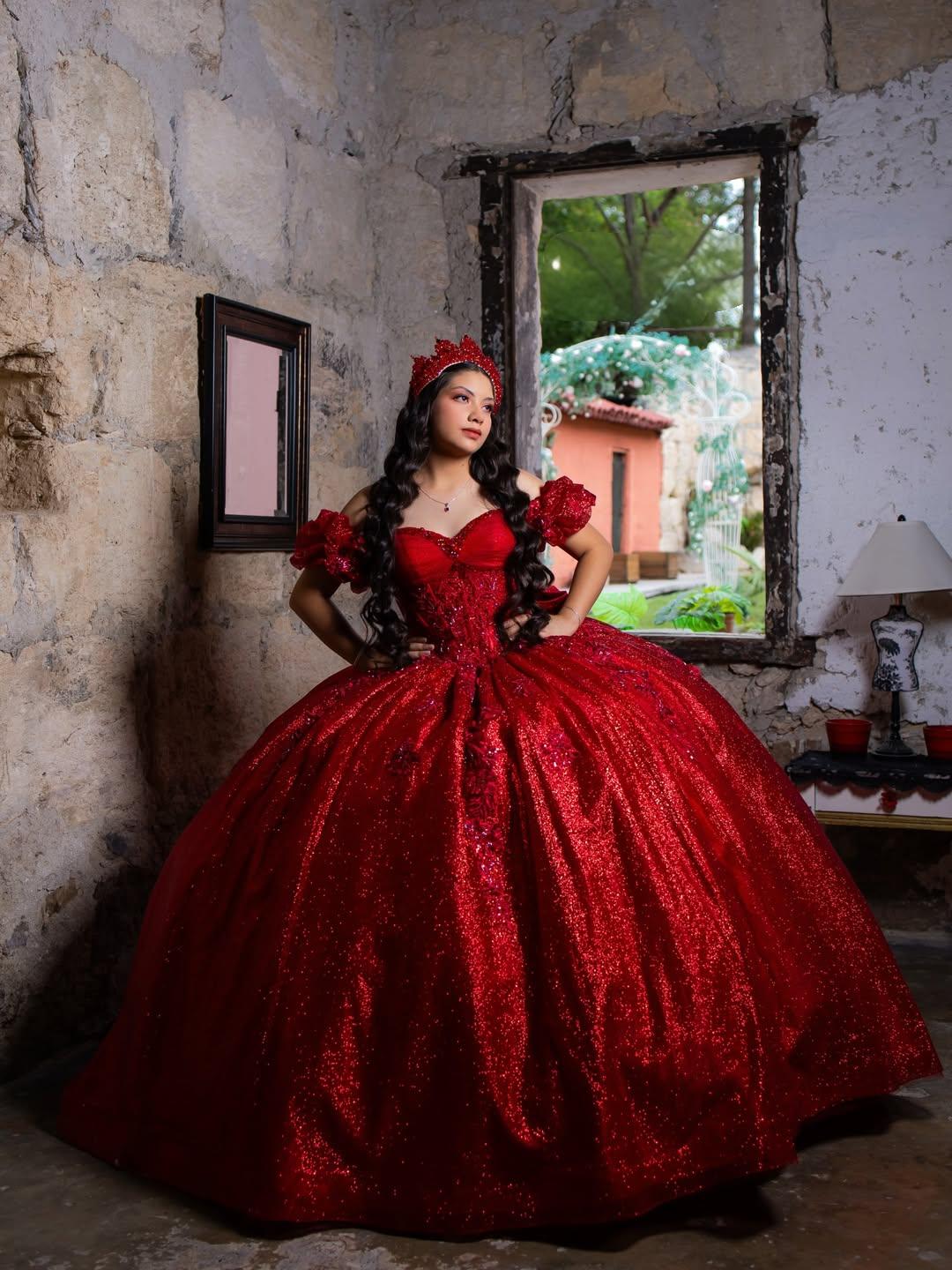Glitter Red Quinceanera Dresses Off Shoulder XV Sweet 15 Party Gowns
