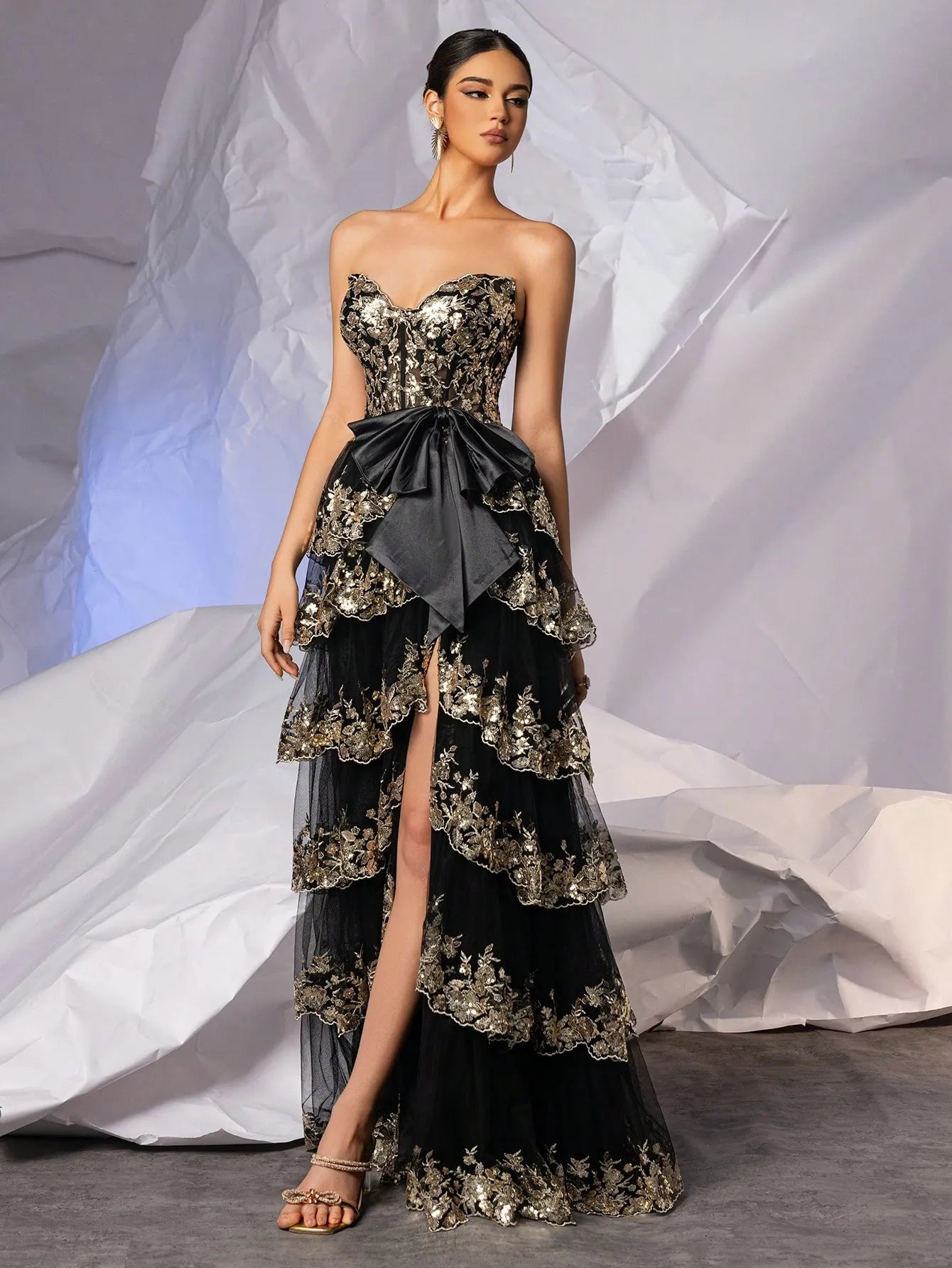 Sparkly black Junior Prom Dresses Tiered Layer Sequin Applique with Big Bowknot