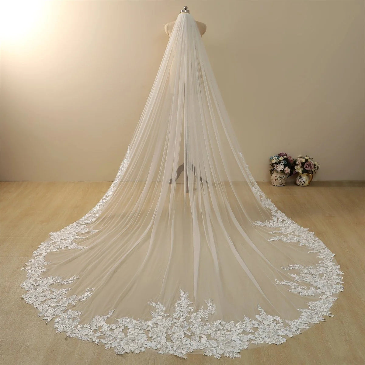 Vintage Lace Trim Cathedral Bridal Wedding Veil