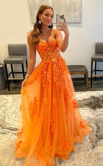 Vestidos de fiesta de encaje naranja 2025, vestidos formales sexys con apliques largos y escote en forma de corazón