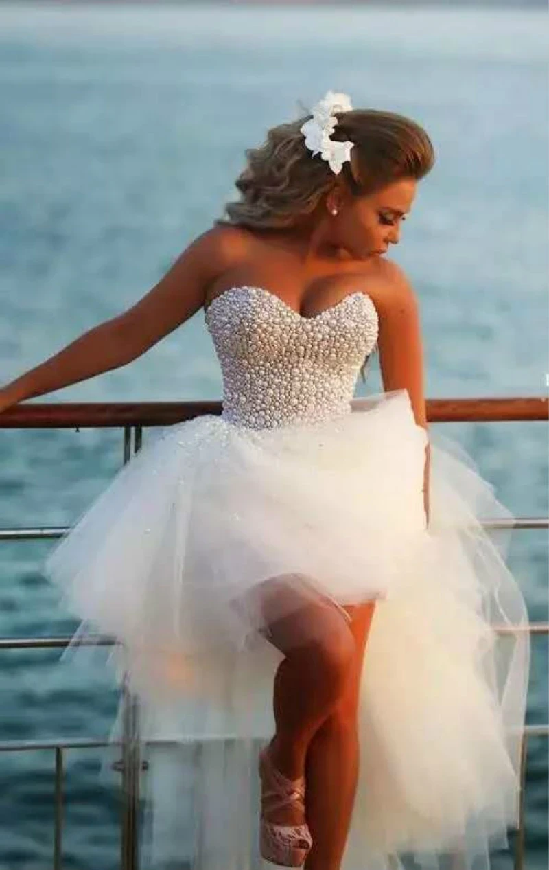 A Line Sweetheart Short Beach Pearl Hi-Lo Tulle White Wedding Dresses MyChicDress