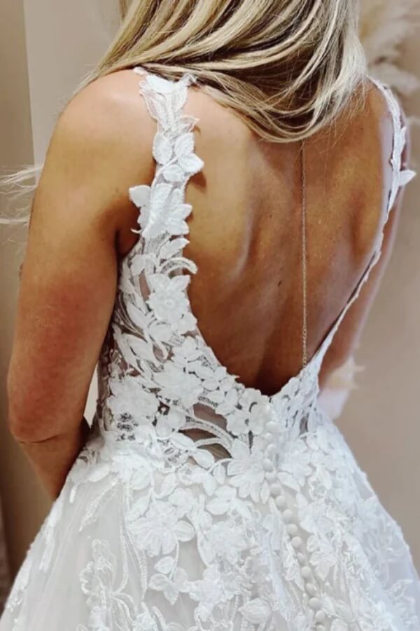 A Line Deep V Neck Lace Wedding Dresses