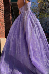 Una línea de vestidos de fiesta brillantes de color lila 2024 Vestido formal largo de tul con tirantes finos