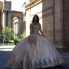 Gold Quinceanera Dresses Lace Ball Gowns Sweetheart Embroidery Satin 