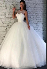 Sexy Sleeveless Scoop Tulle Sequins Ball Gown Wedding Dresses - MyChicDress