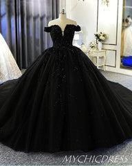 Vestidos de novia negros con hombros descubiertos Vestido de novia gótico con cuentas